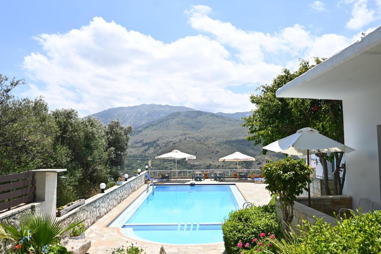 Marika Studios&Apartments Georgioupoli Bagian luar foto